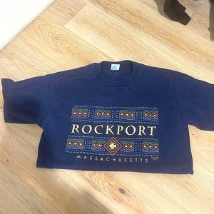 Cute vintage tee shirt!